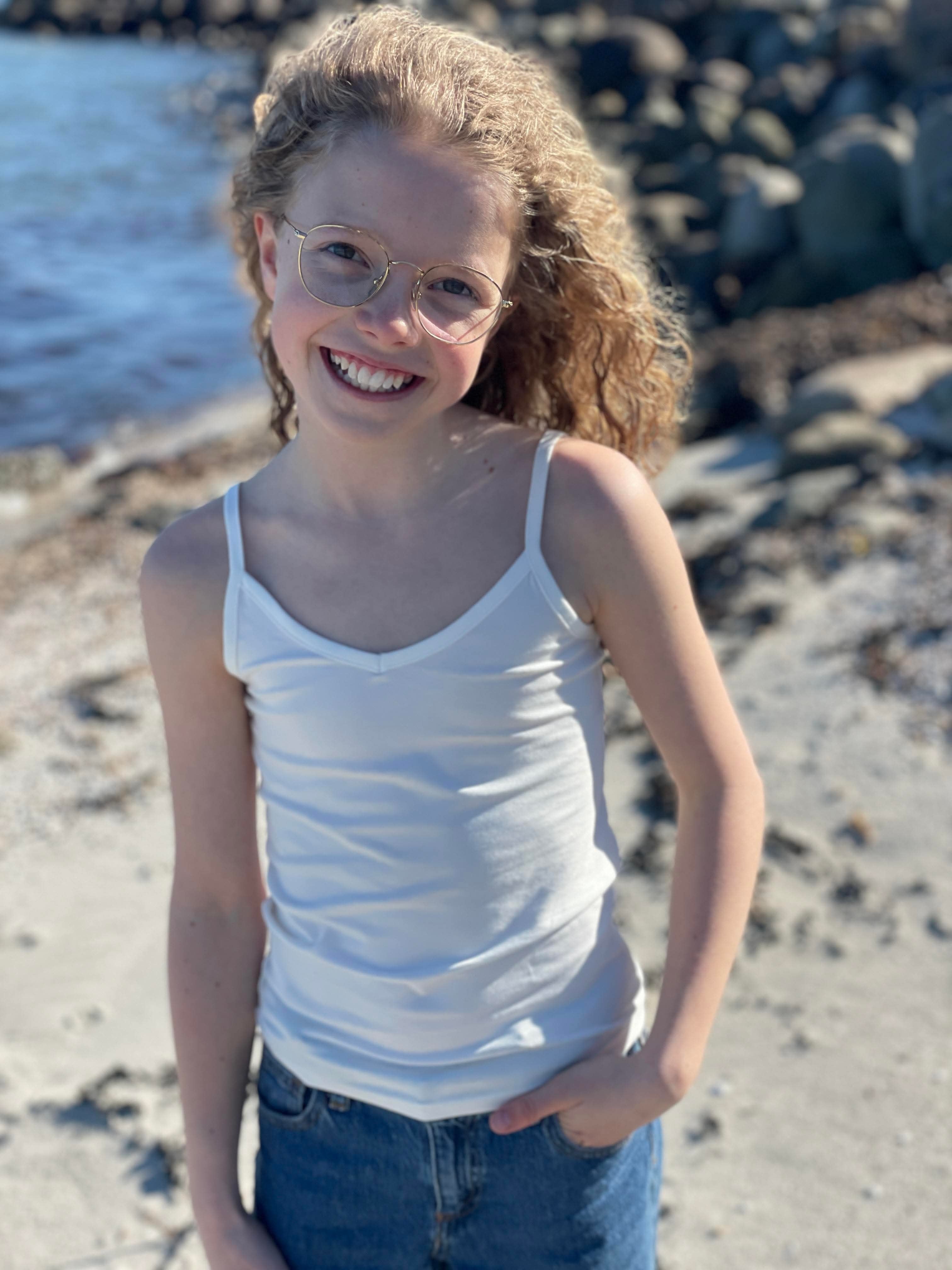 VMMAXI Girl Tank-Top - Snow White